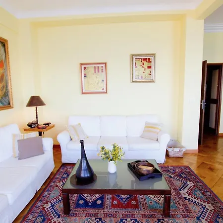 Seafront Flat On The Promenade - Next To Negresco דירה