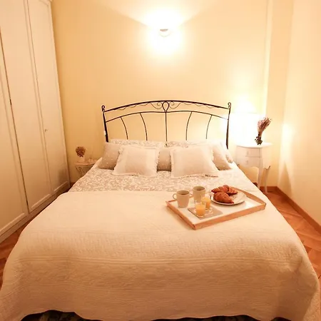 Seafront Flat On The Promenade - Next To Negresco דירה *